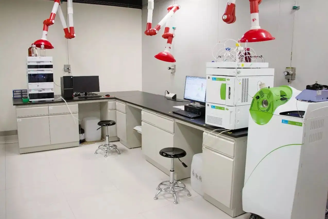 實(shí)驗(yàn)室裝修費(fèi)用貴不貴?怎么才能省錢做裝修呢?